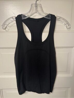 Lululemon Swiftly Tank - waist length - black